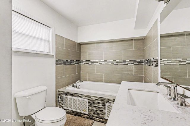 11015 National Turnpike, Louisville, KY 40118