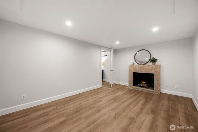 6325 42nd Avenue SW, Seattle, WA 98136