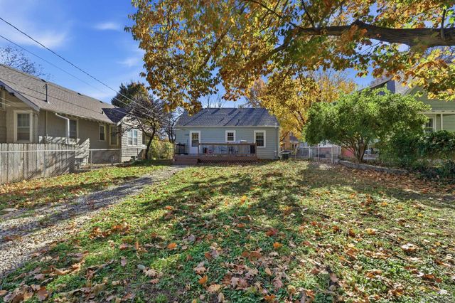 1704 Humboldt Street, Manhattan, KS 66502