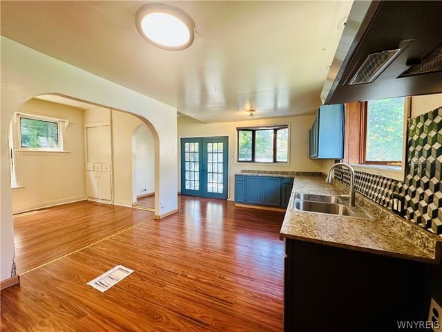 114 School Street, Buffalo, NY 14213