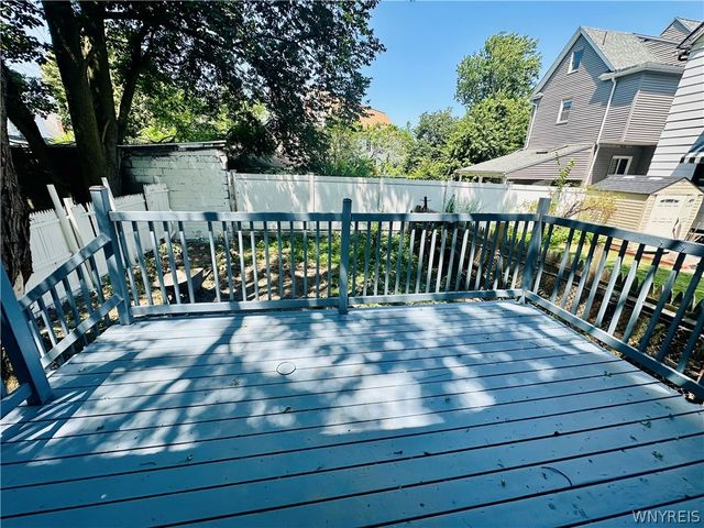 114 School Street, Buffalo, NY 14213