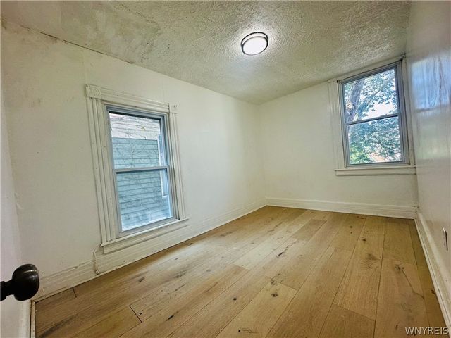 114 School Street, Buffalo, NY 14213
