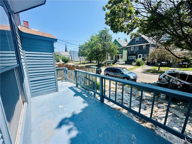 114 School Street, Buffalo, NY 14213