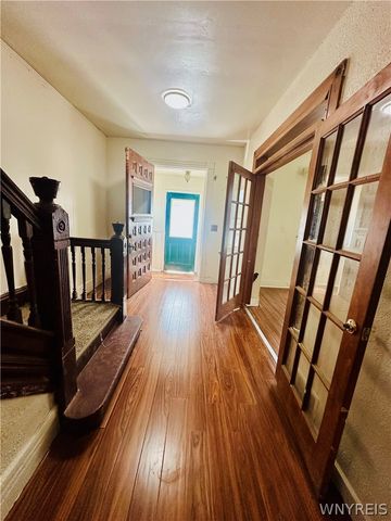 114 School Street, Buffalo, NY 14213