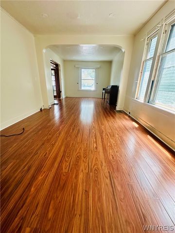 114 School Street, Buffalo, NY 14213