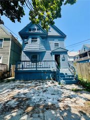 114 School Street, Buffalo, NY 14213