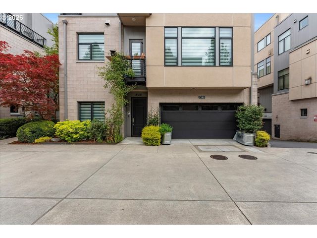 2140 Nw 16th Ave, Portland, OR 97209