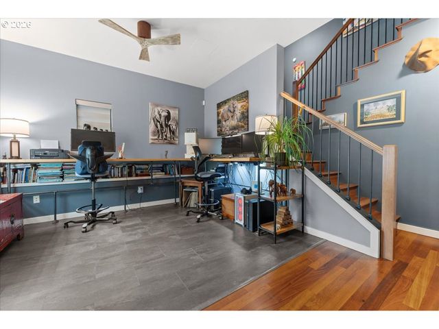 2140 Nw 16th Ave, Portland, OR 97209