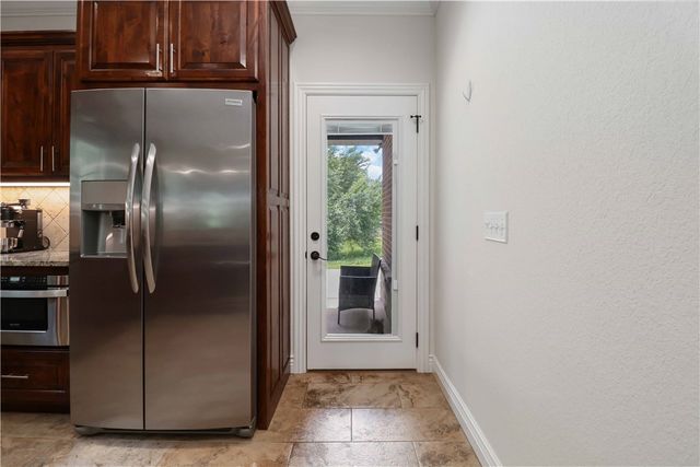 4376 E Troon Drive, Fayetteville, AR 72701