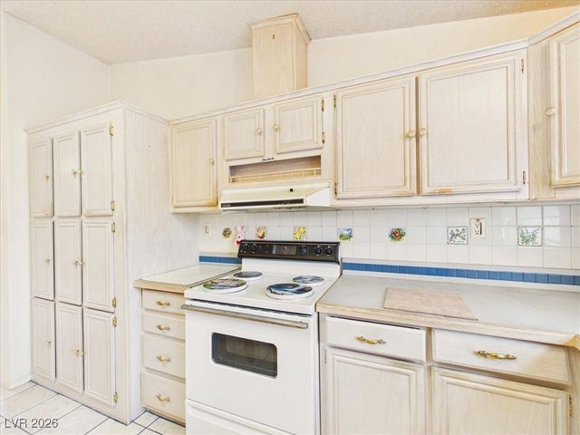 3230 East Kellogg Road, Pahrump, NV 89061