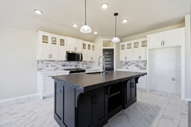 10409 E 132nd Street S, Bixby, OK 74008