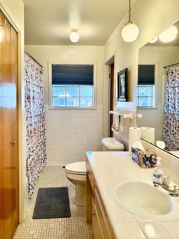 203 Pine Bluff Street, Malvern, AR 72104