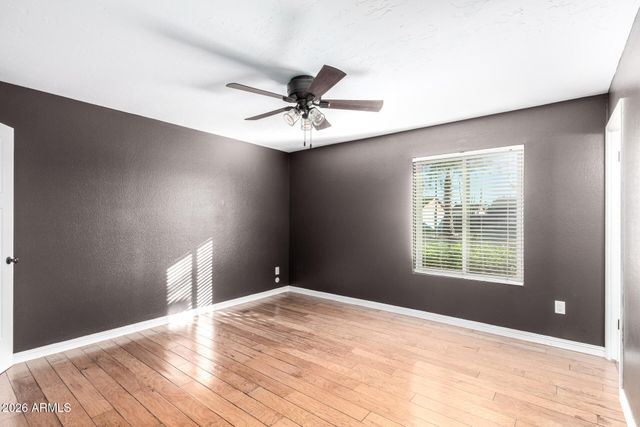 4746 W COLUMBINE Drive, Glendale, AZ 85304