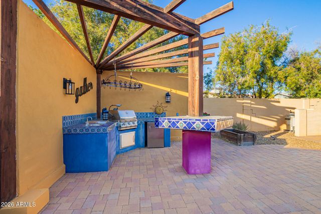 4746 W COLUMBINE Drive, Glendale, AZ 85304