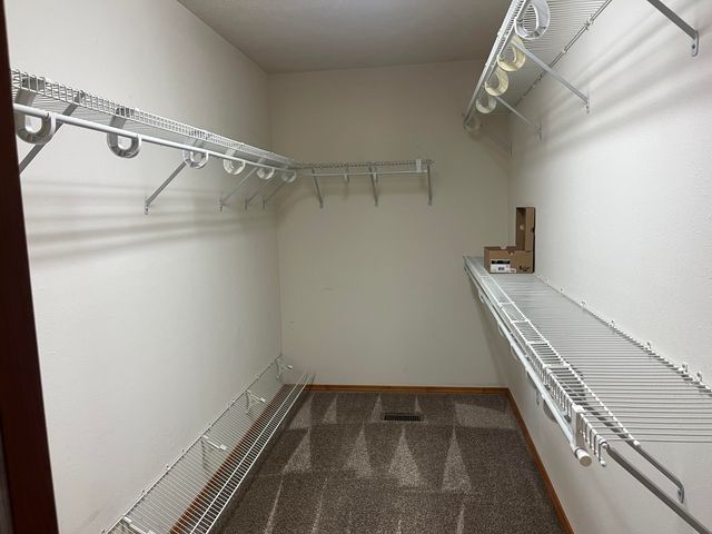 4362 W 2nd Street, Battlefield, MO 65619