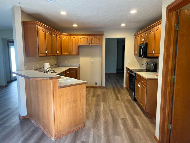 4362 W 2nd Street, Battlefield, MO 65619