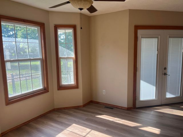 4362 W 2nd Street, Battlefield, MO 65619