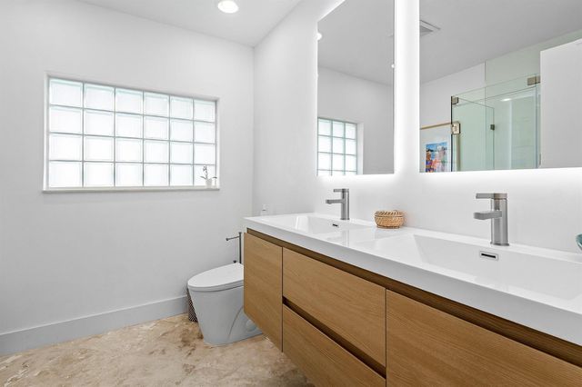 1332 SW Tamarind Way, Boca Raton, FL 33486
