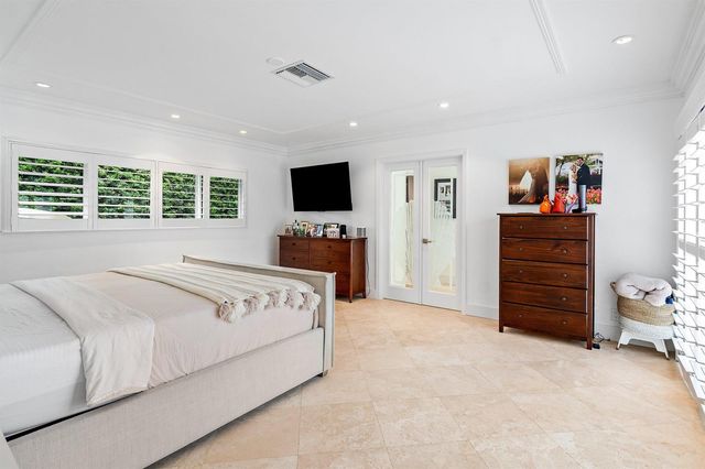 1332 SW Tamarind Way, Boca Raton, FL 33486