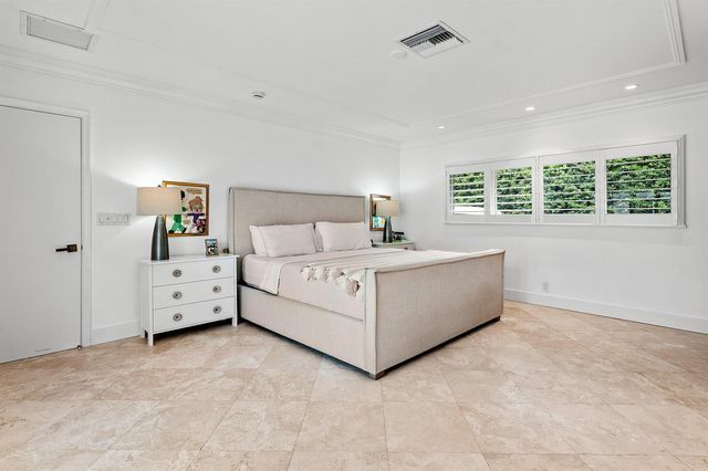 1332 SW Tamarind Way, Boca Raton, FL 33486
