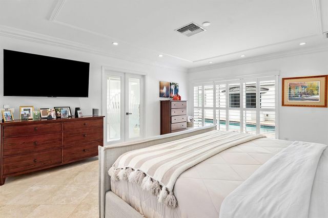 1332 SW Tamarind Way, Boca Raton, FL 33486