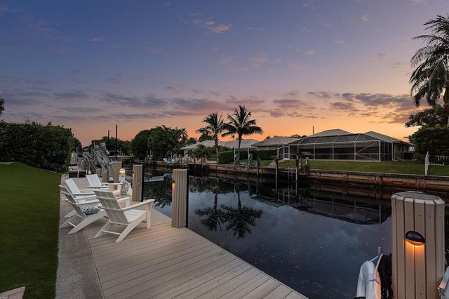 1332 SW Tamarind Way, Boca Raton, FL 33486