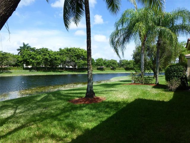 1139 Chenille Cir, Weston, FL 33327