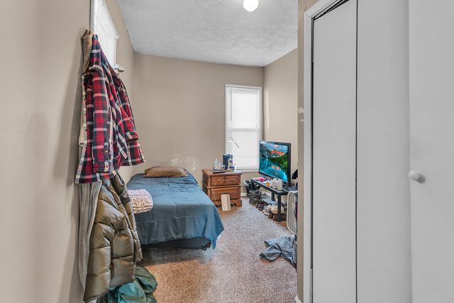 106 N Dwight Street, Jackson, MI 49202