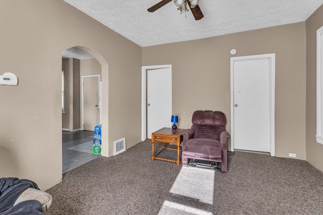 106 N Dwight Street, Jackson, MI 49202