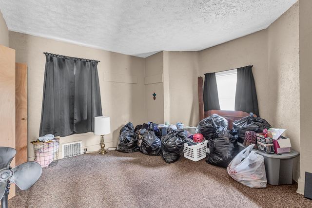 106 N Dwight Street, Jackson, MI 49202