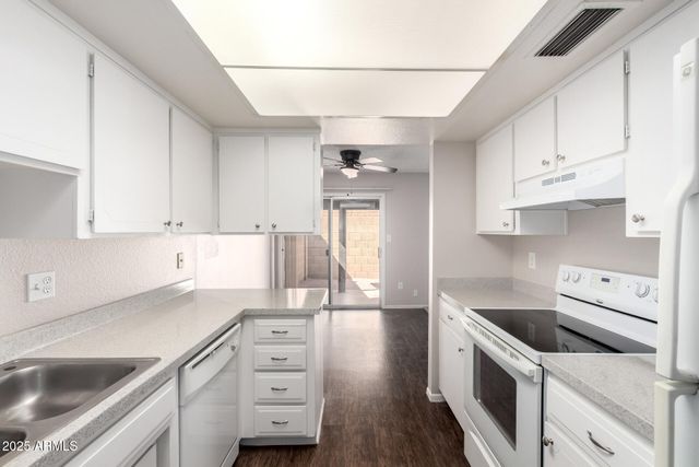 5258 S MONACO Drive, Tempe, AZ 85283