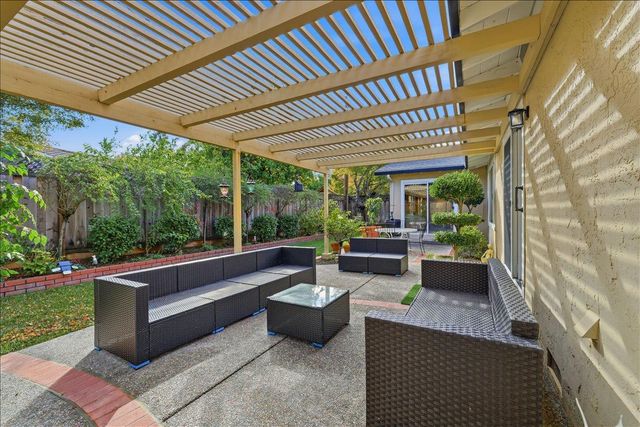 1592 Wawona Drive, San Jose, CA 95125