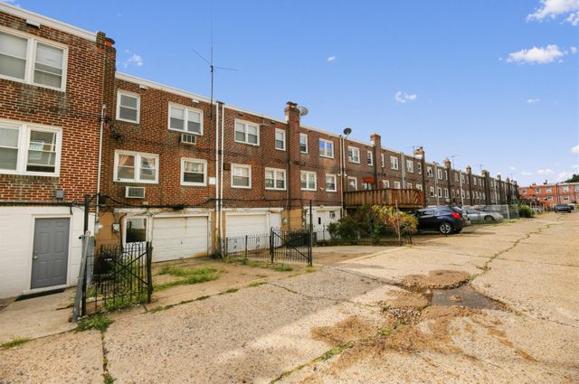 6252 WALKER ST, Philadelphia, PA 19135