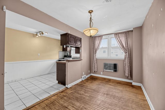 6252 WALKER ST, Philadelphia, PA 19135