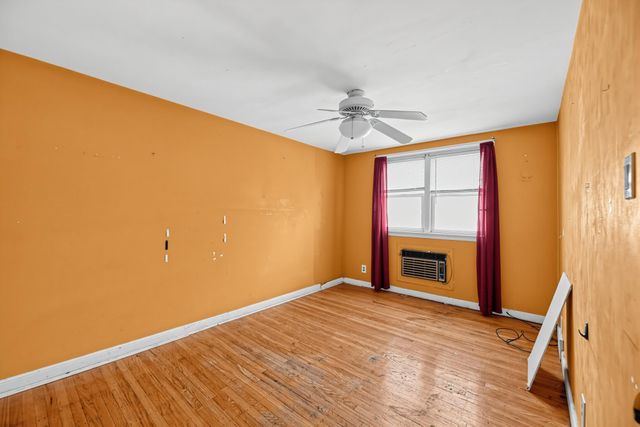 6252 WALKER ST, Philadelphia, PA 19135