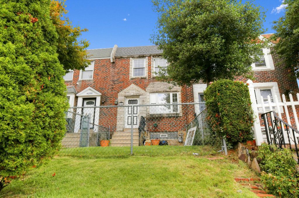 6252 WALKER ST, Philadelphia, PA 19135