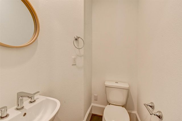 2724 Dolce Oaks Drive, Houston, TX 77007
