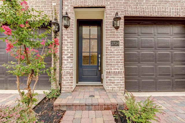 2724 Dolce Oaks Drive, Houston, TX 77007