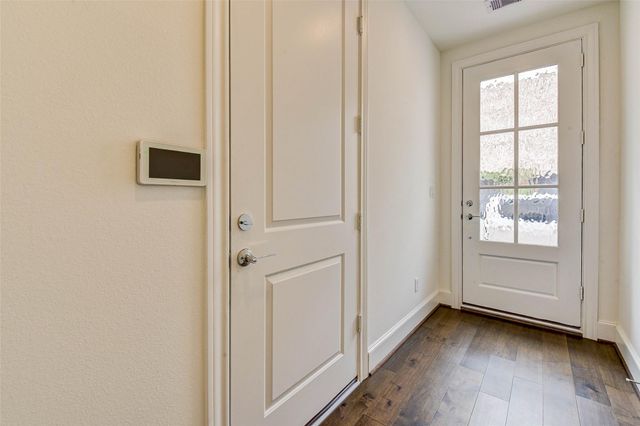 2724 Dolce Oaks Drive, Houston, TX 77007