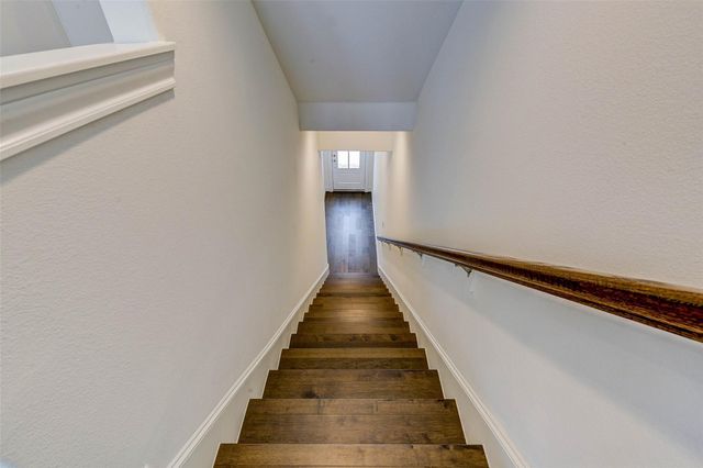 2724 Dolce Oaks Drive, Houston, TX 77007