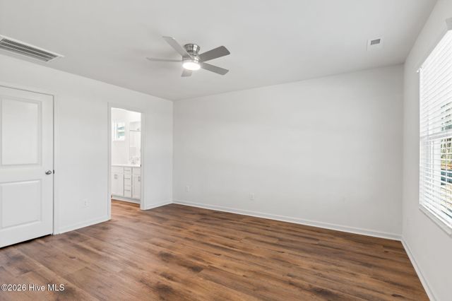 142 Maymont Street NW, Supply, NC 28462