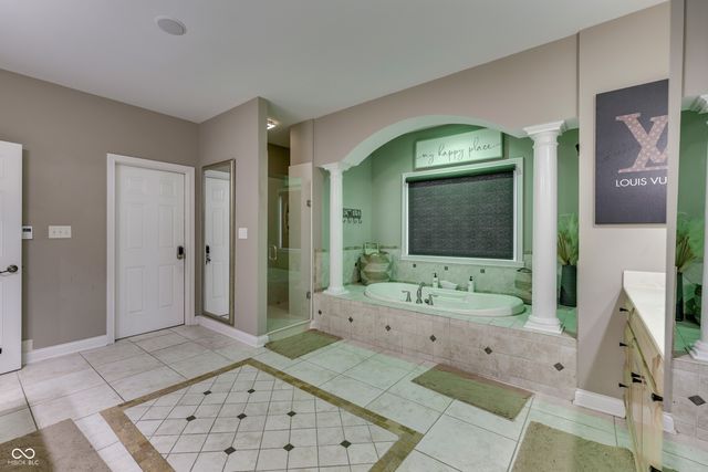 5898 Claybrook Drive, Bargersville, IN 46106