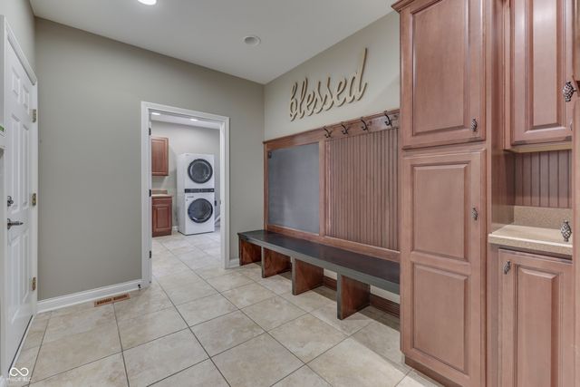 5898 Claybrook Drive, Bargersville, IN 46106