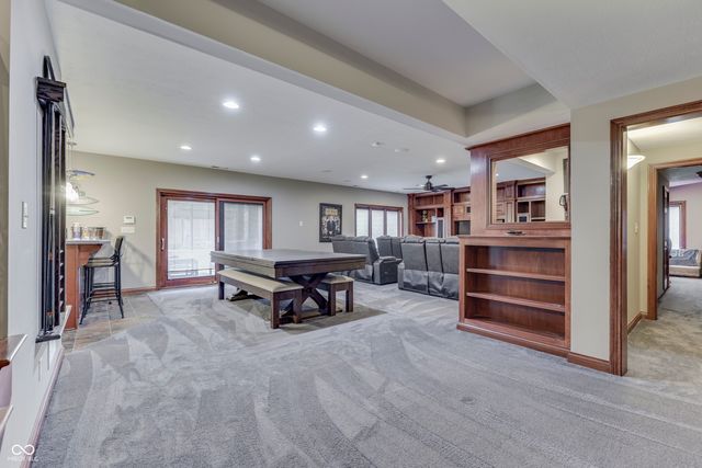 5898 Claybrook Drive, Bargersville, IN 46106