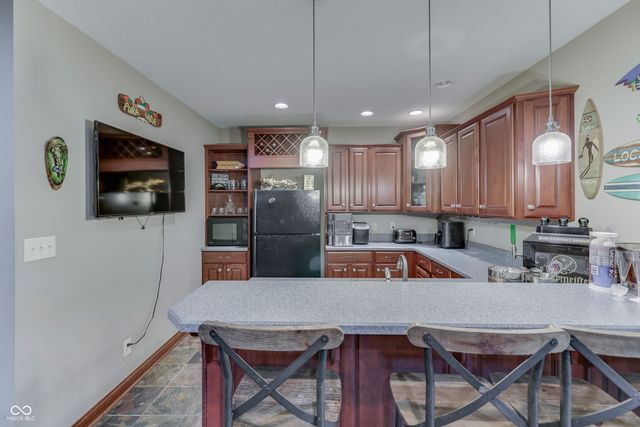 5898 Claybrook Drive, Bargersville, IN 46106