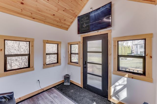 5898 Claybrook Drive, Bargersville, IN 46106