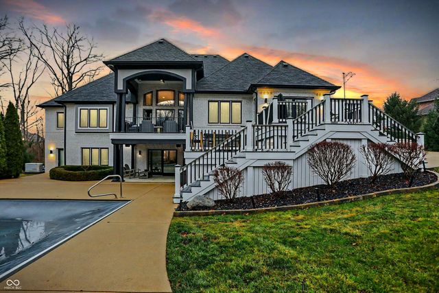 5898 Claybrook Drive, Bargersville, IN 46106