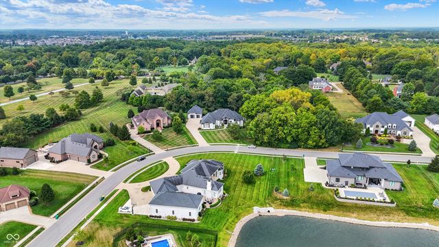 5898 Claybrook Drive, Bargersville, IN 46106