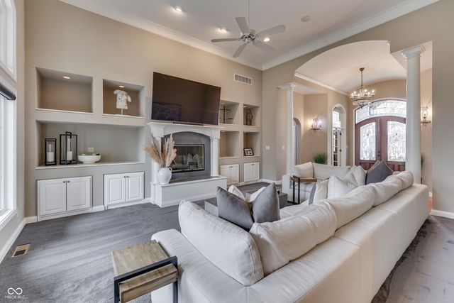 5898 Claybrook Drive, Bargersville, IN 46106