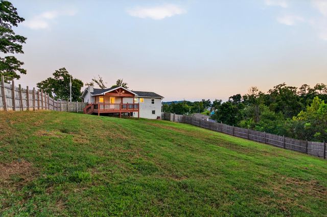 4127 Lost Oaks Drive, Ooltewah, TN 37363
